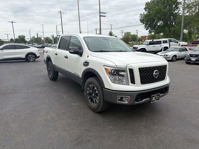 2017 Nissan Titan PRO-4X
