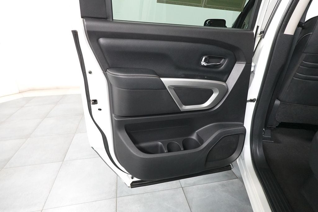 2017 Nissan Titan PRO-4X