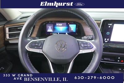 2025 Volkswagen Atlas 2.0T SE w/Technology