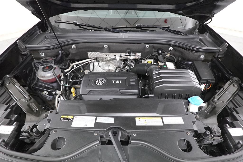 2022 Volkswagen Atlas Cross Sport 2.0T SE w/Technology