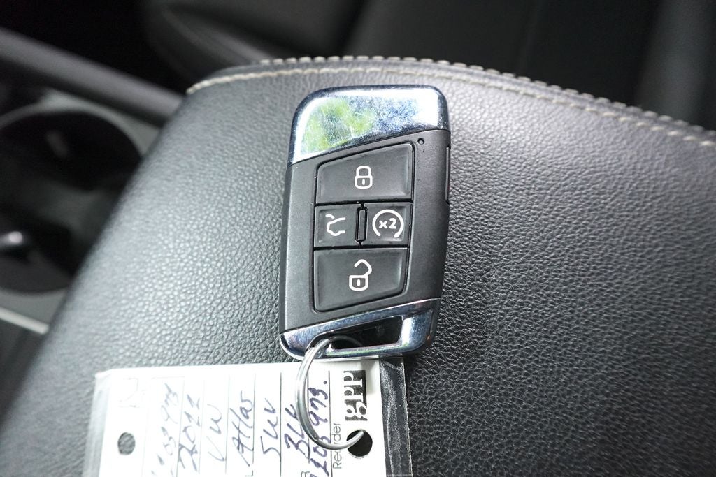 2022 Volkswagen Atlas Cross Sport 2.0T SE w/Technology