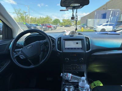 2020 Ford Edge SE