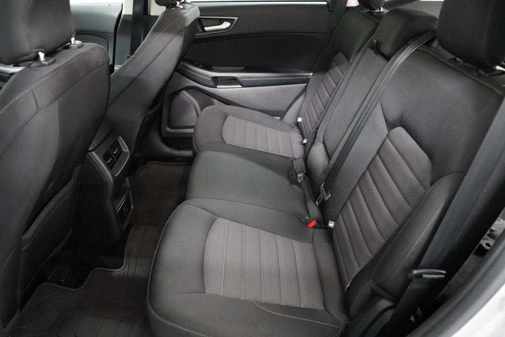 2016 Ford Edge SE