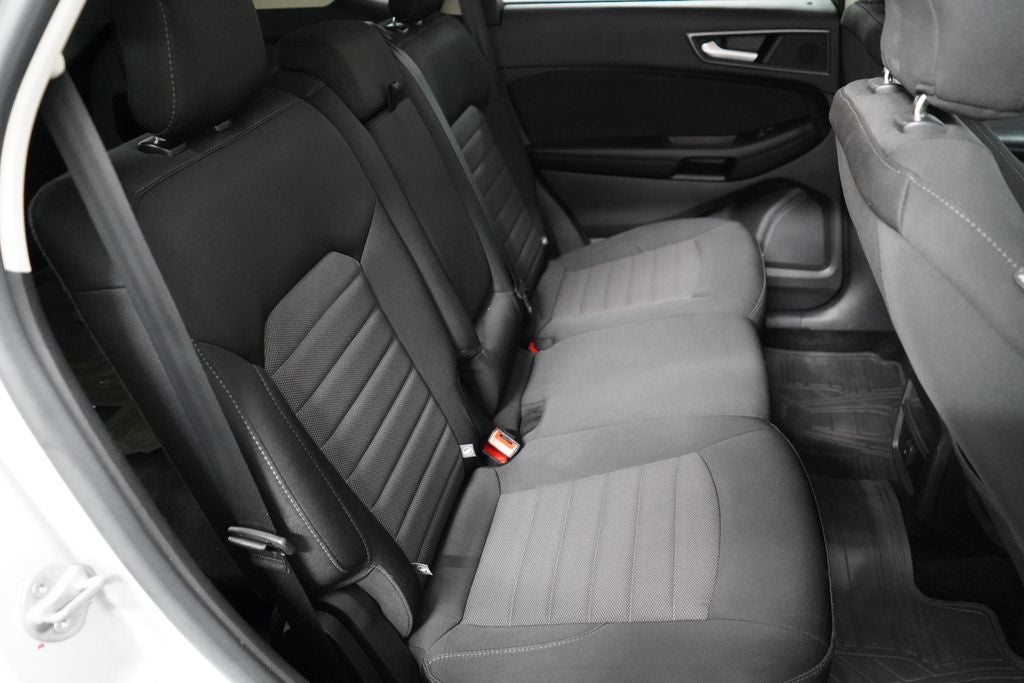 2016 Ford Edge SE