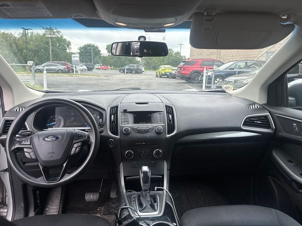 2016 Ford Edge SE