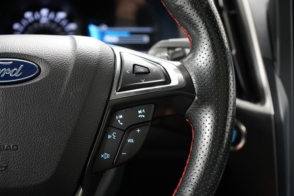 2022 Ford Edge ST Line