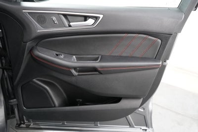 2022 Ford Edge ST Line