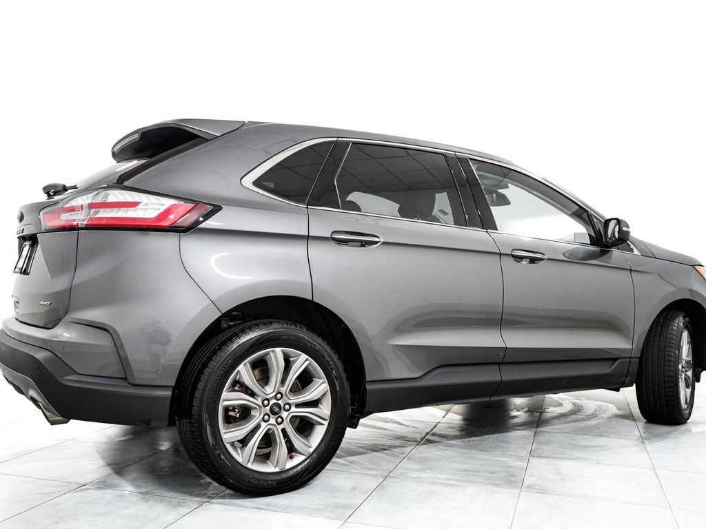 2023 Ford Edge Titanium