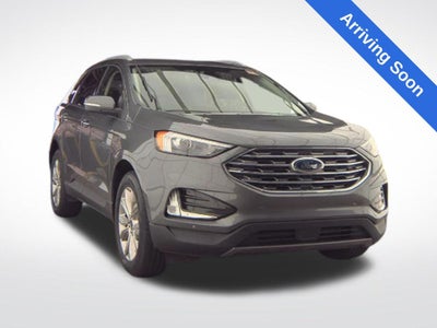 2023 Ford Edge Titanium
