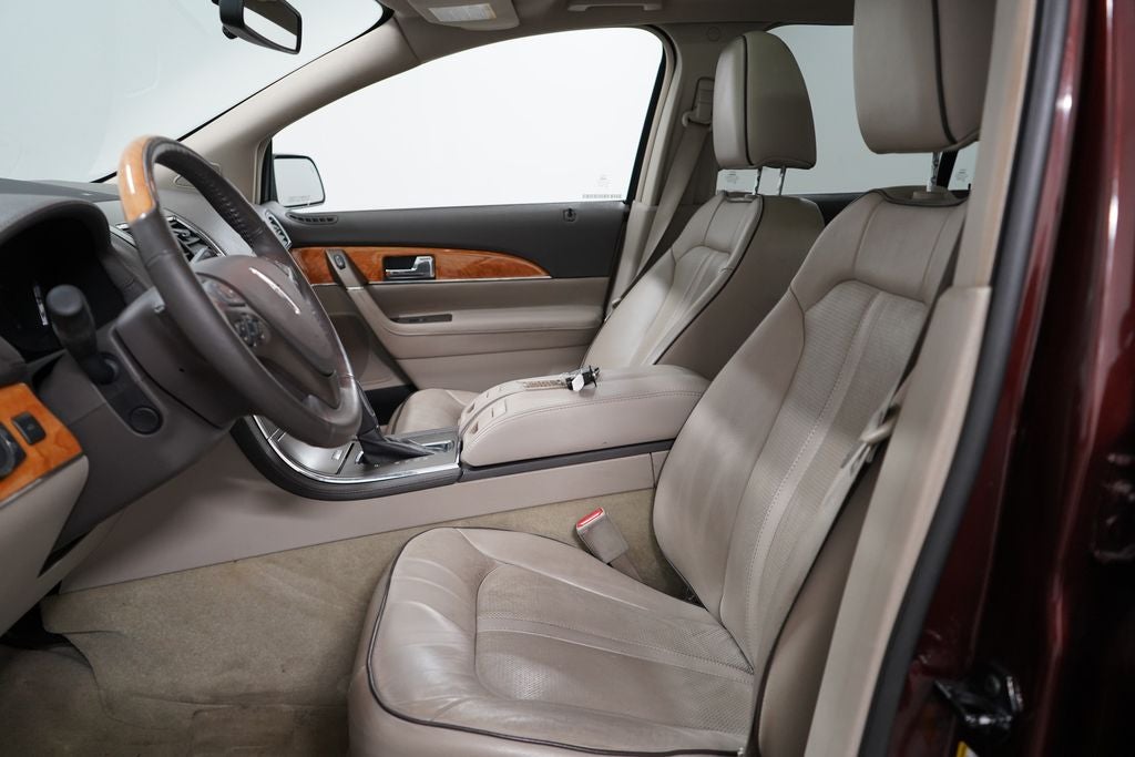 2012 Lincoln MKX Base