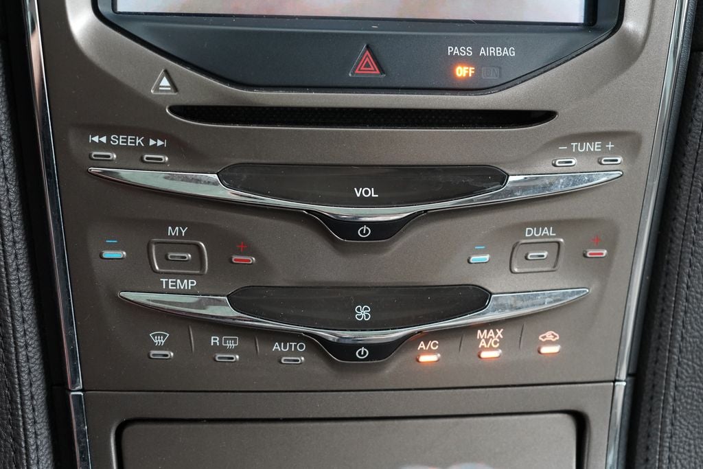 2012 Lincoln MKX Base