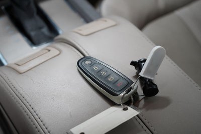 2012 Lincoln MKX Base
