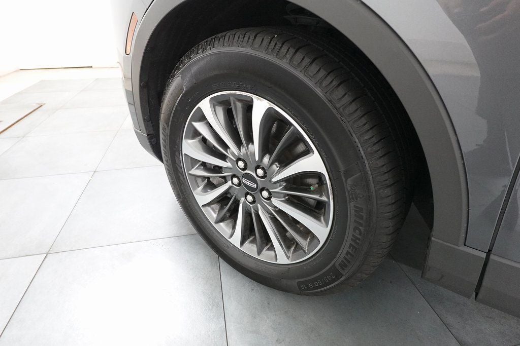 2023 Lincoln Nautilus Standard