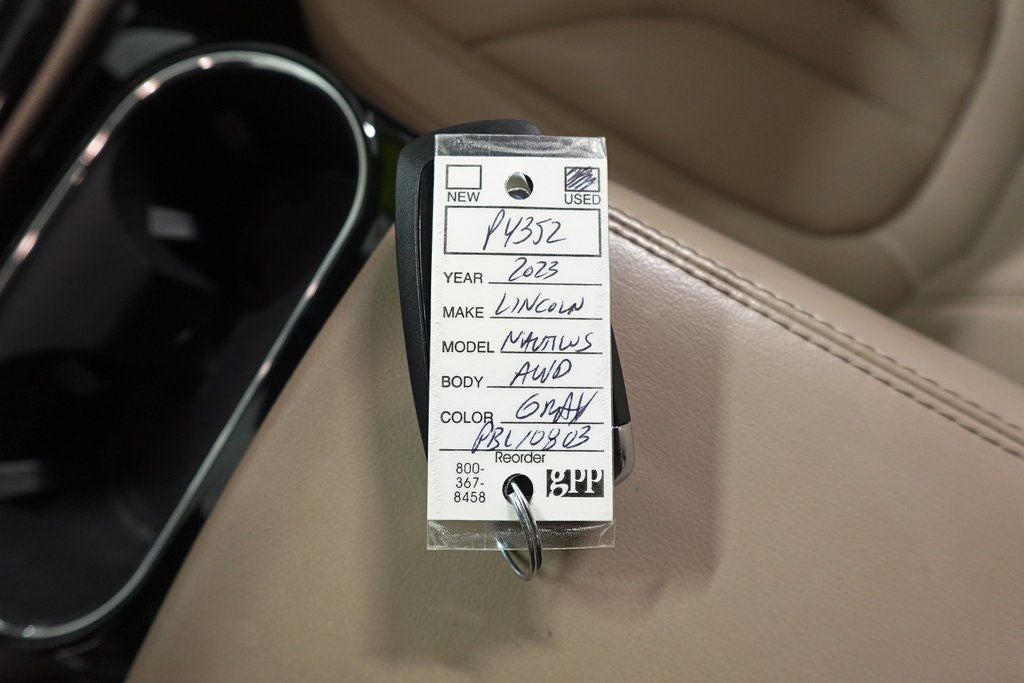 2023 Lincoln Nautilus Standard