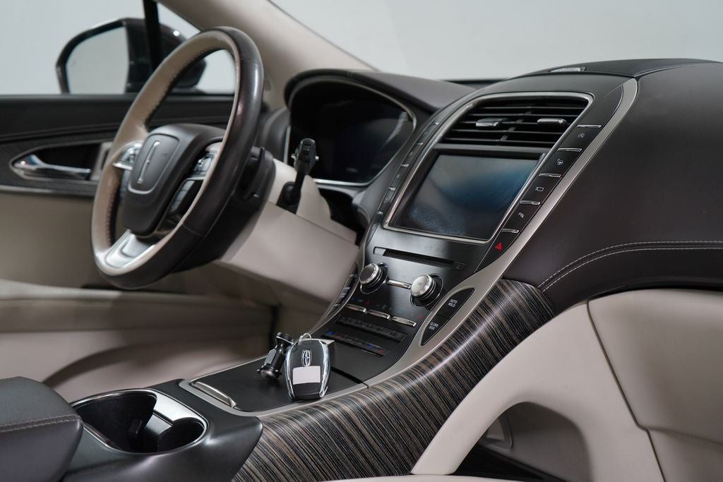 2019 Lincoln Nautilus Black Label