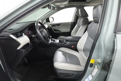 2019 Toyota RAV4 XLE Premium