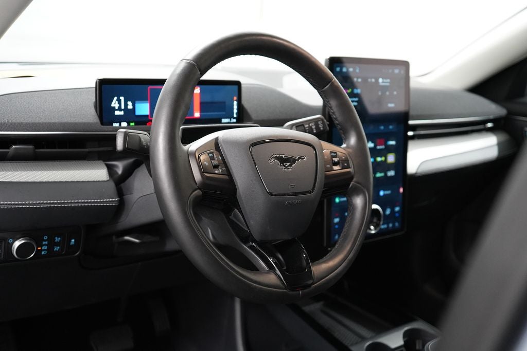 2022 Ford Mustang Mach-E Select