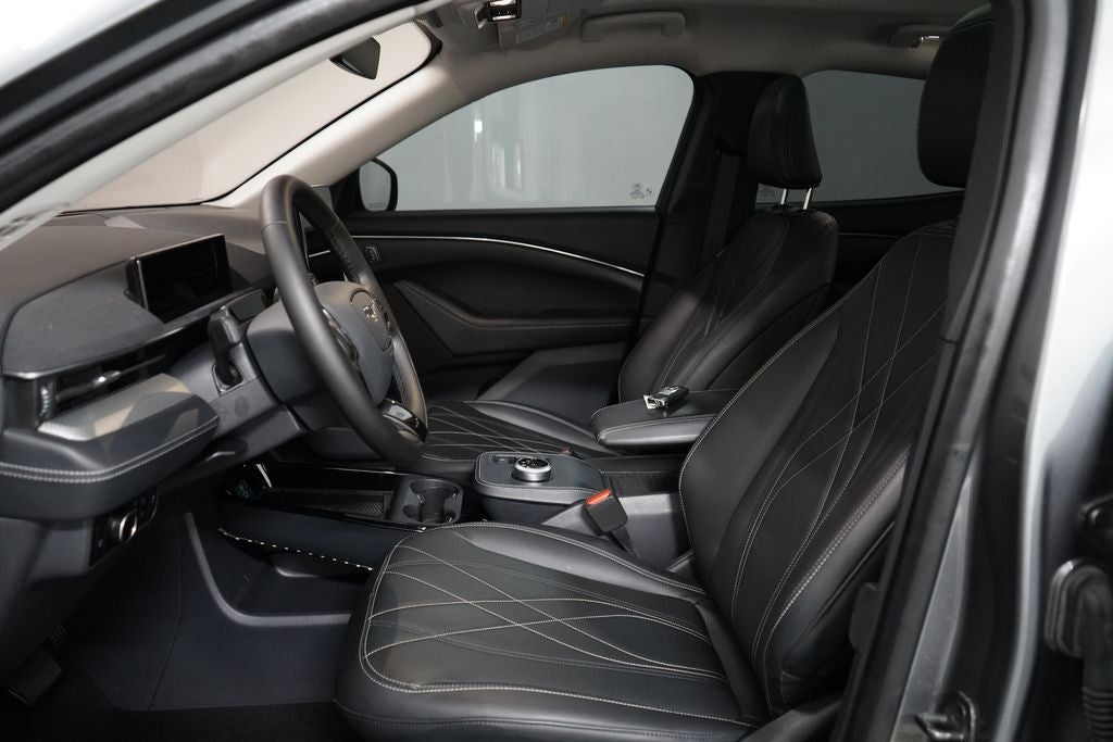 2023 Ford Mustang Mach-E California Route 1