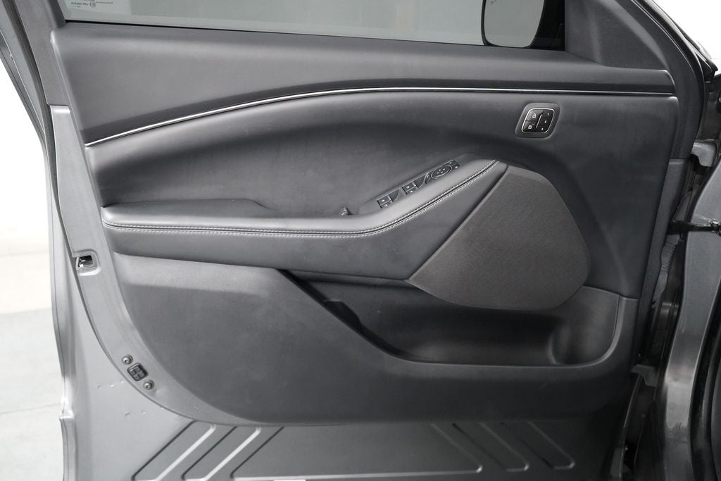 2023 Ford Mustang Mach-E California Route 1