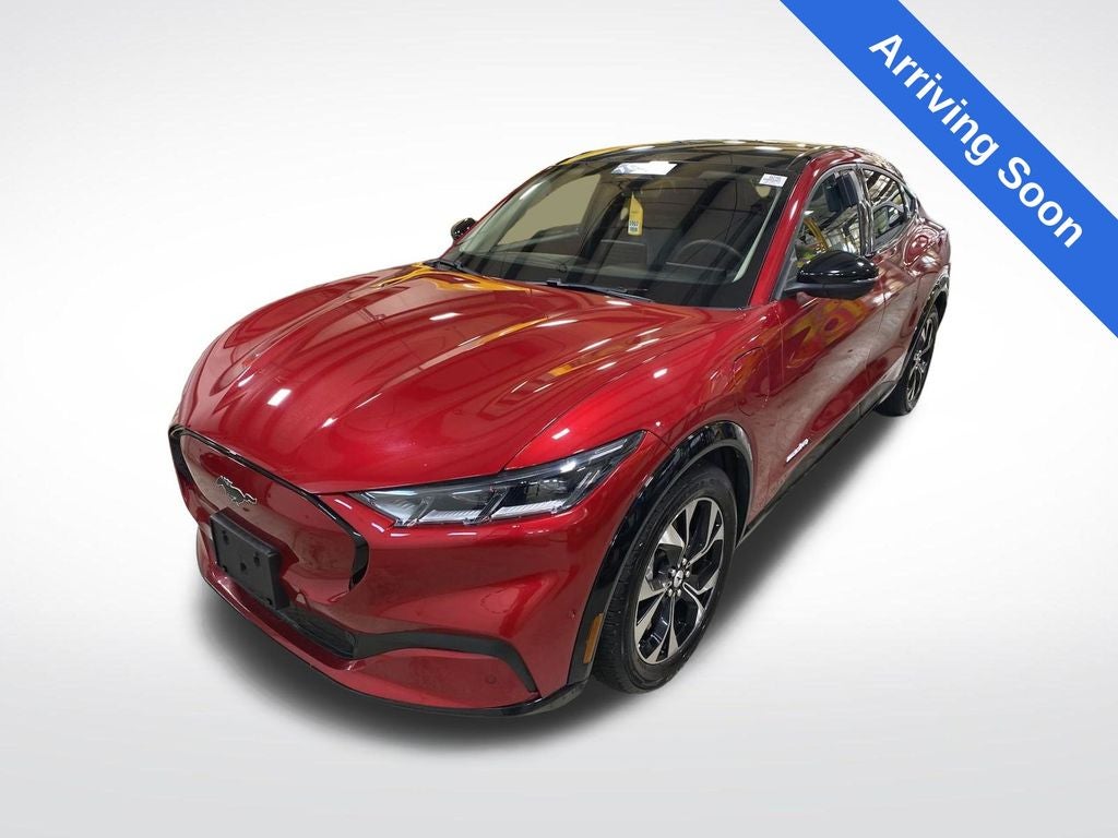 2023 Ford Mustang-Mach-e Premium's photo