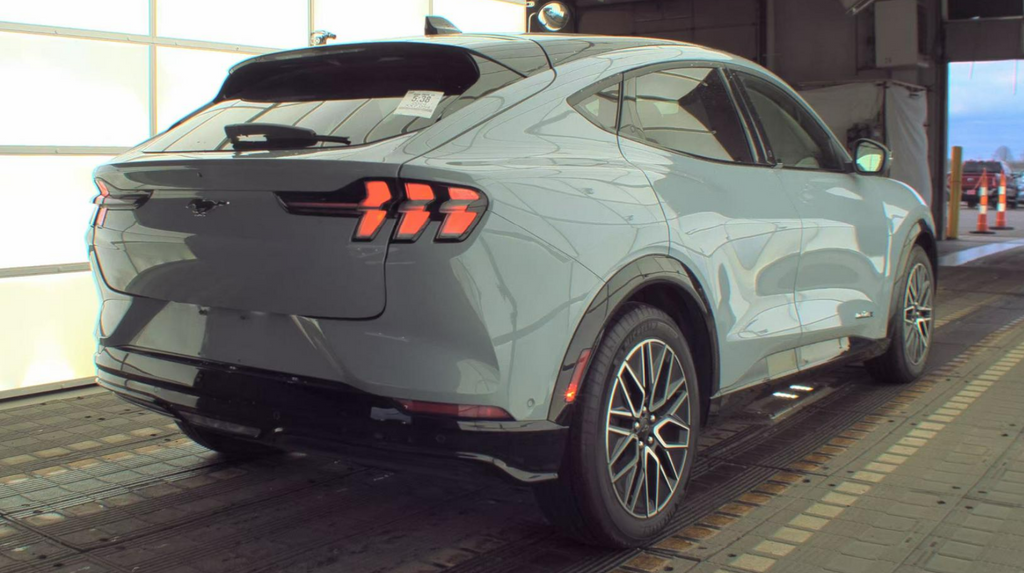 Used 2024 Ford Mustang Mach-E Premium AWD with VIN 3FMTK3SU8RMA04487 for sale in Bensenville, IL