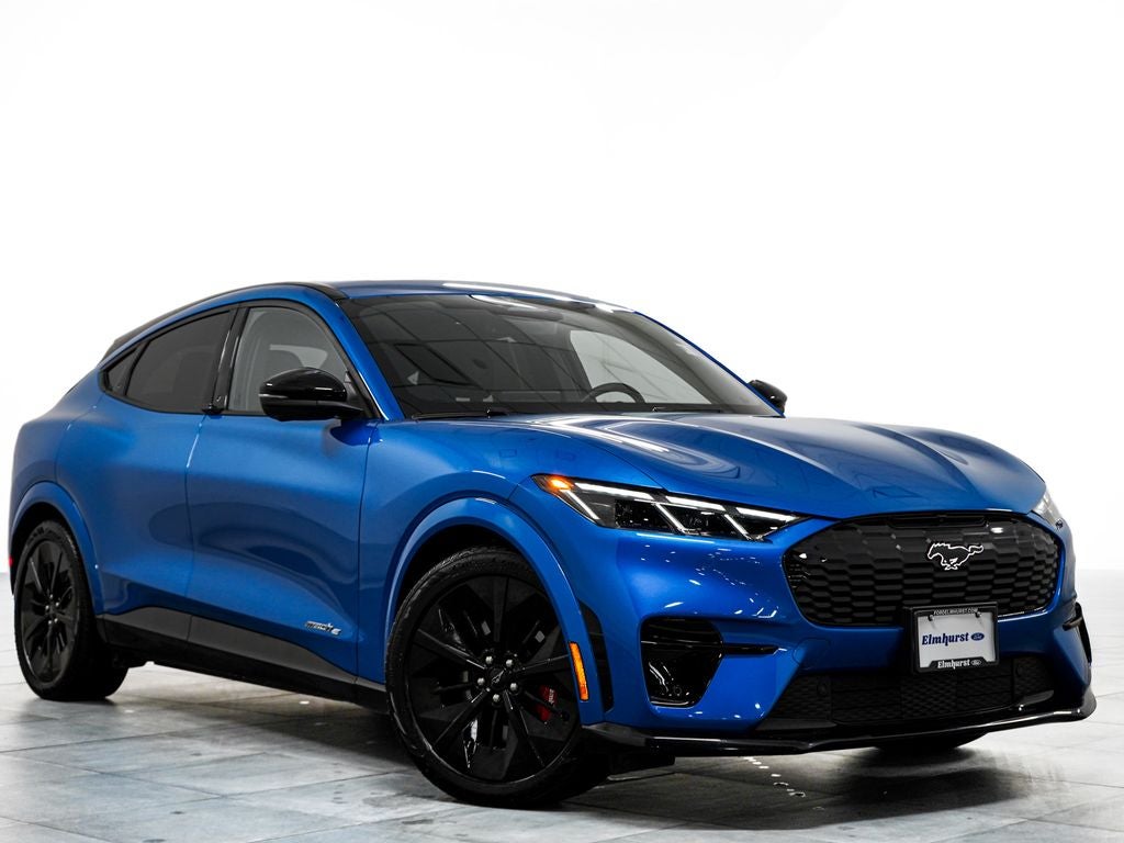 2025 Ford Mustang Mach-E