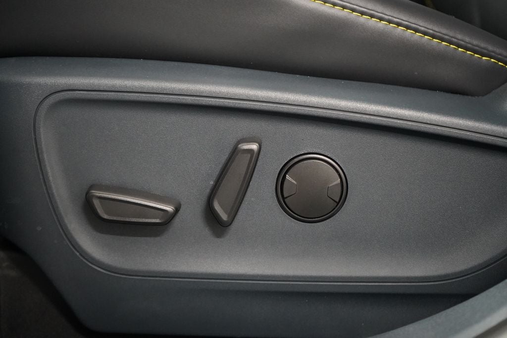 2026 Ford Maverick Lobo High