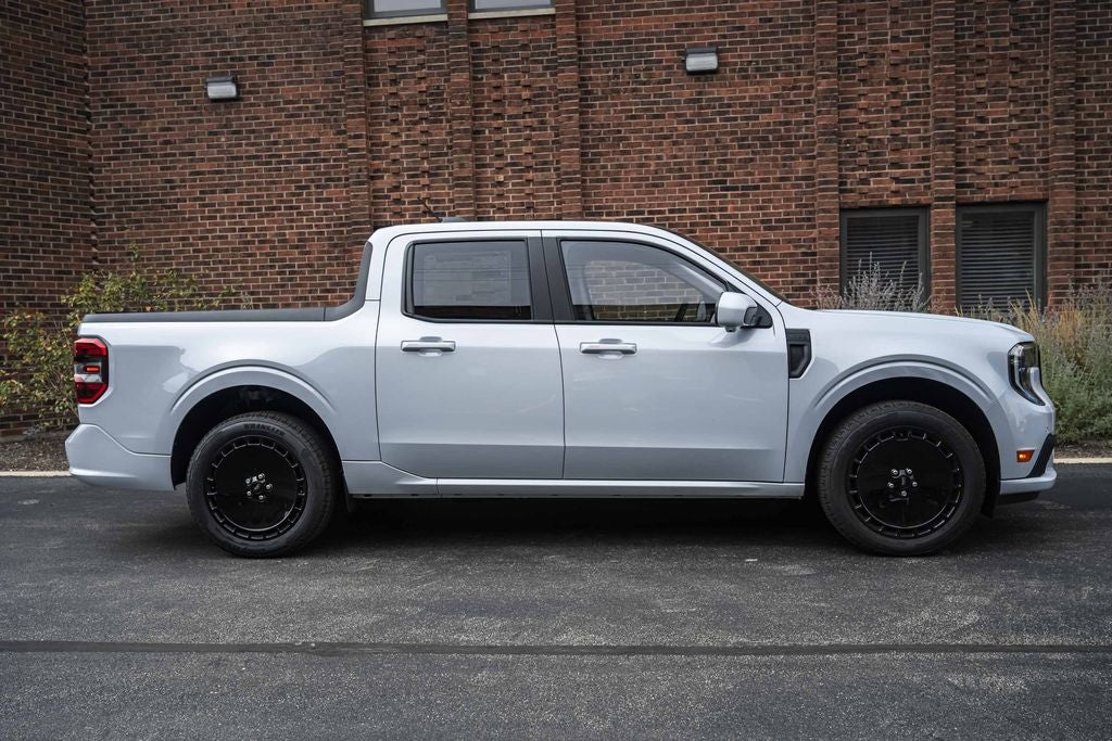 2026 Ford Maverick Lobo High