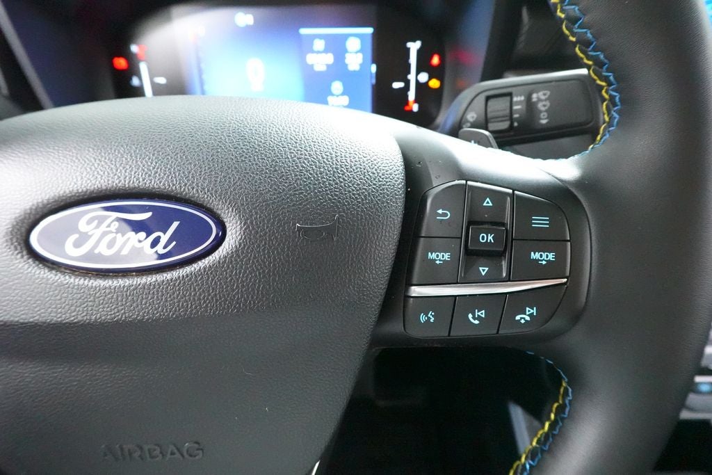 2025 Ford Maverick Lobo High