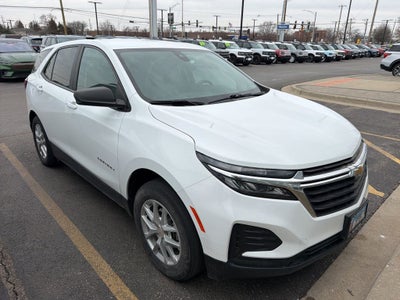 2022 Chevrolet Equinox LS
