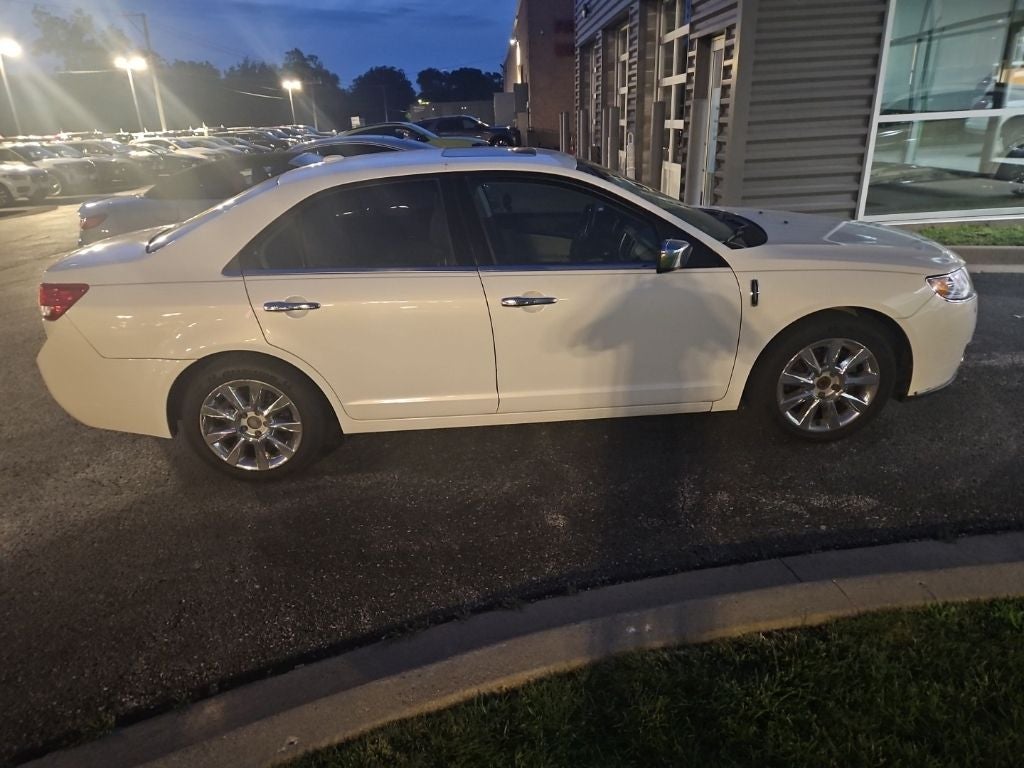 2012 Lincoln MKZ Base