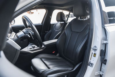 2024 BMW 3 Series 330i xDrive