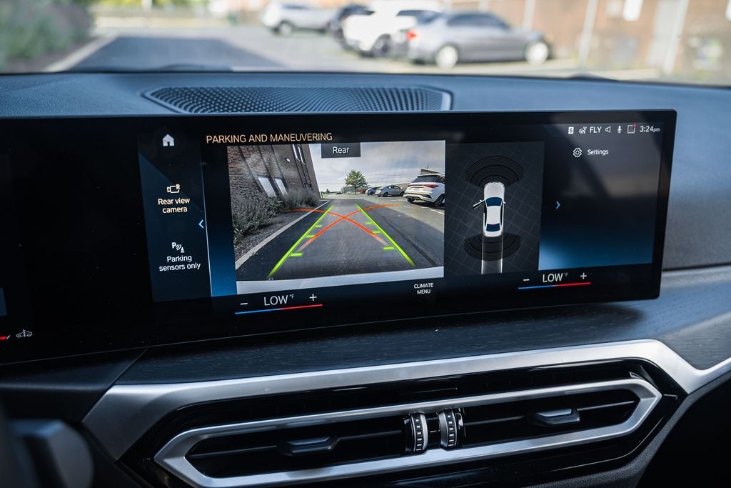2024 BMW 3 Series 330i xDrive