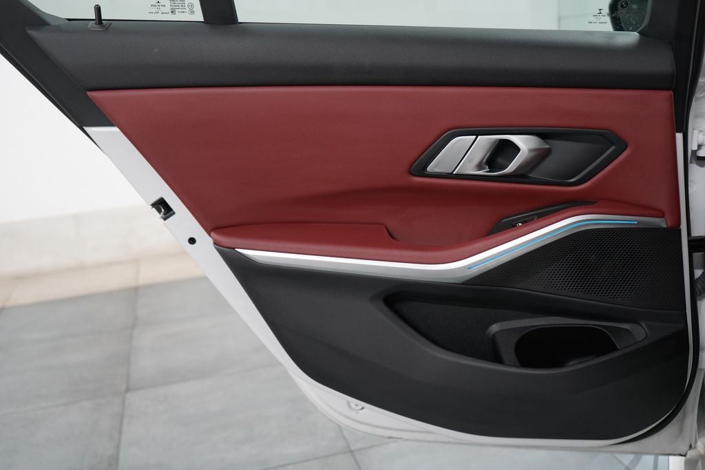 2023 BMW 3 Series 330i xDrive