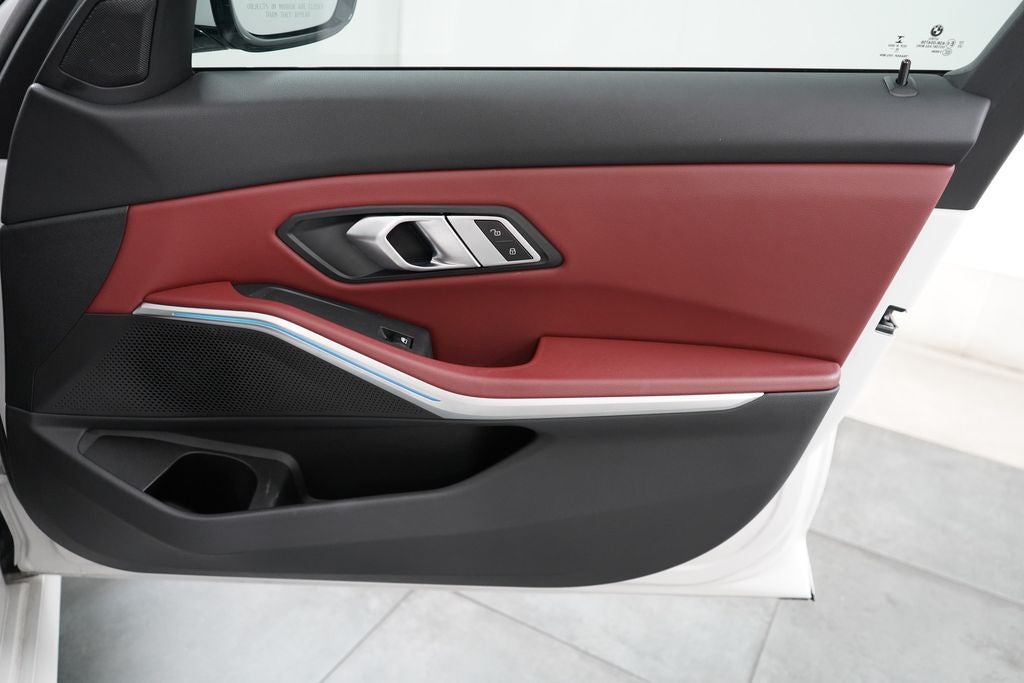 2023 BMW 3 Series 330i xDrive