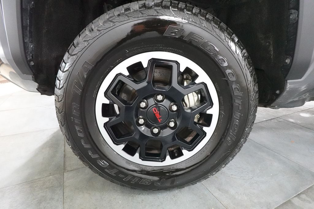 2025 Toyota Tacoma TRD Off-Road