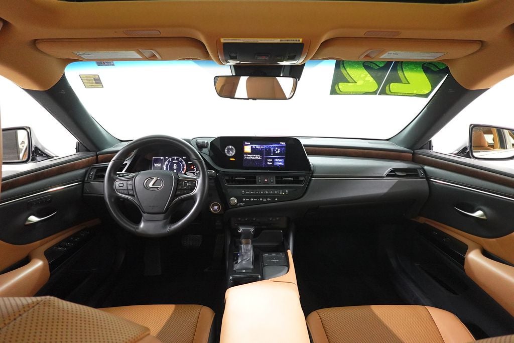 2022 Lexus ES 250