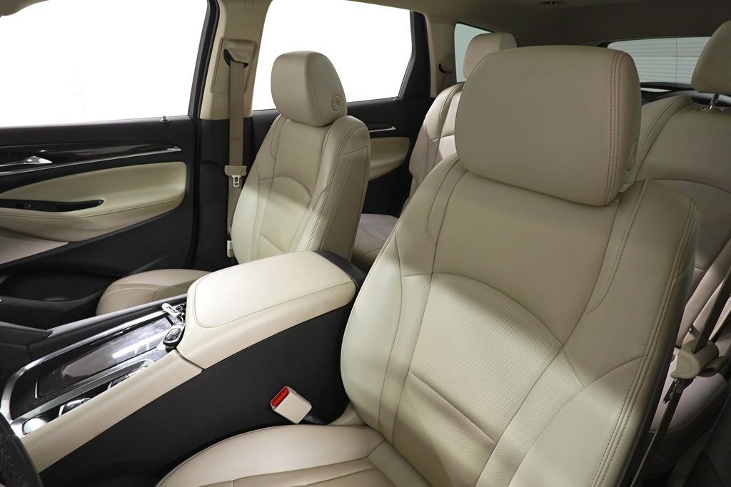 2022 Buick Enclave Essence