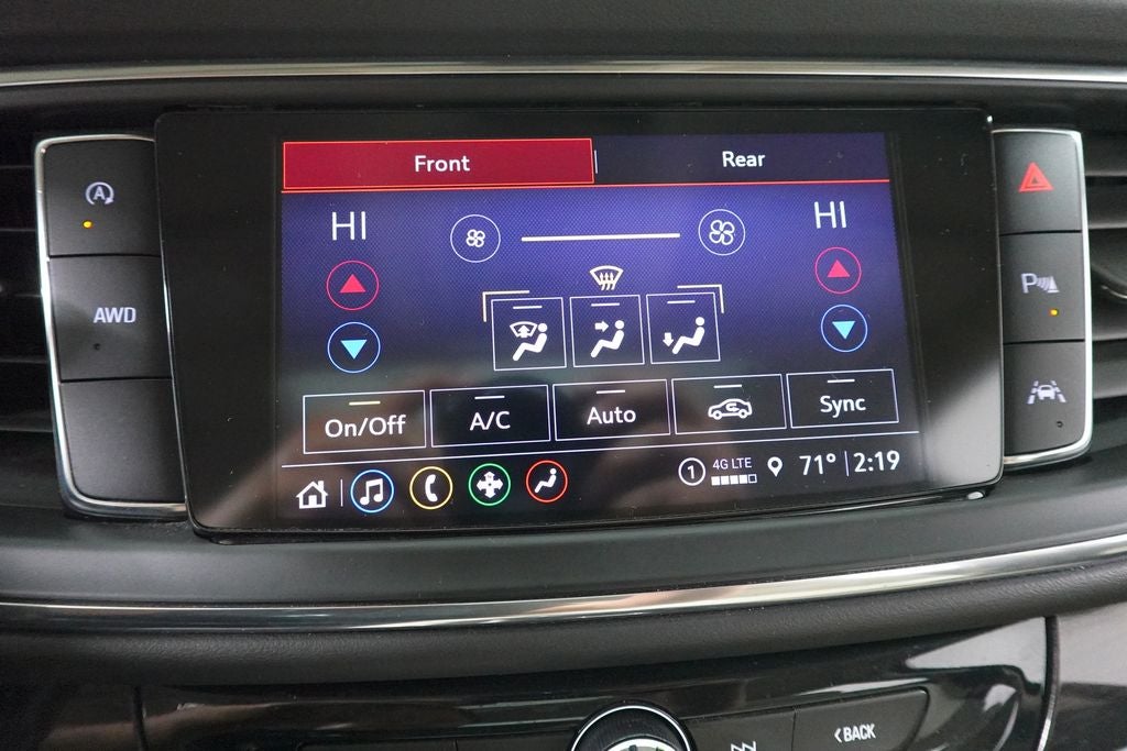 2022 Buick Enclave Essence