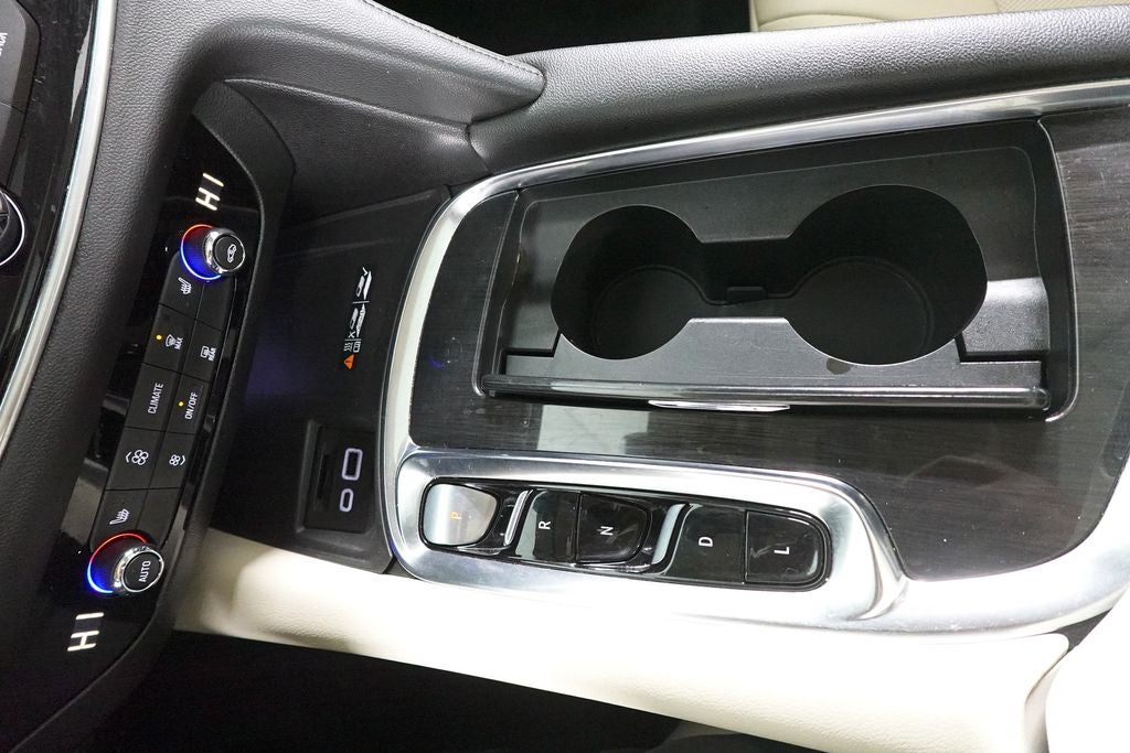 2022 Buick Enclave Essence