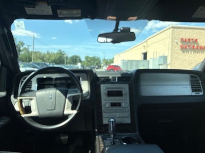 2010 Lincoln Navigator Base