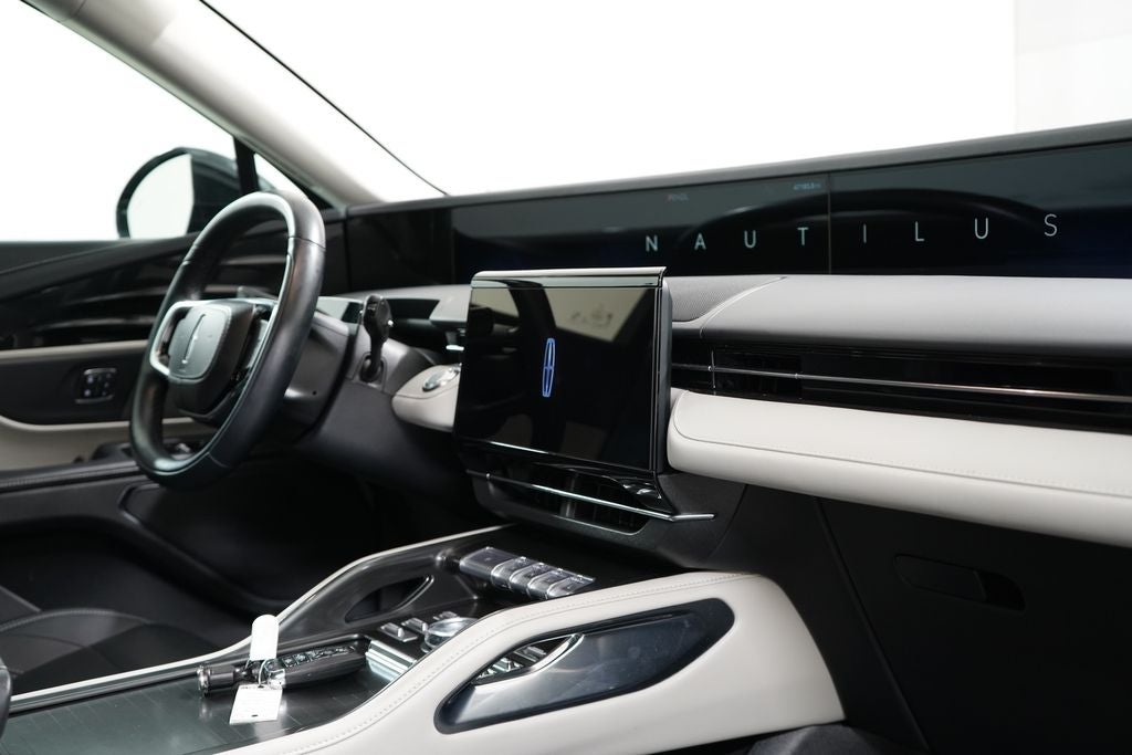 2025 Lincoln Nautilus Premiere