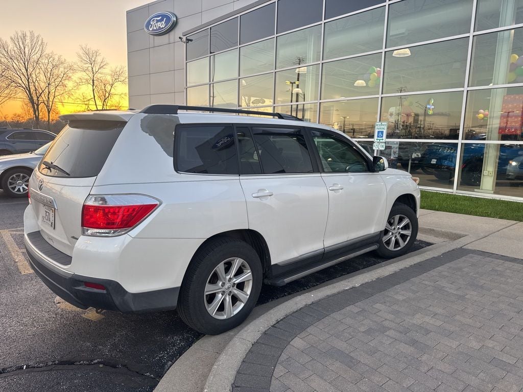 2011 Toyota Highlander SE