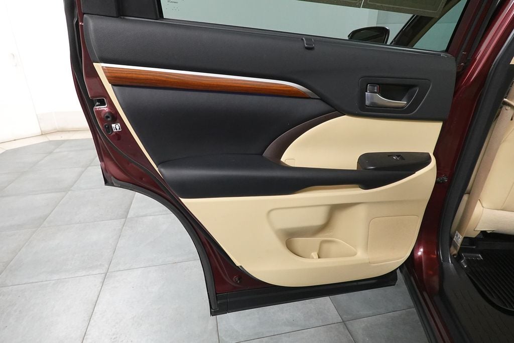 2018 Toyota Highlander Limited Platinum