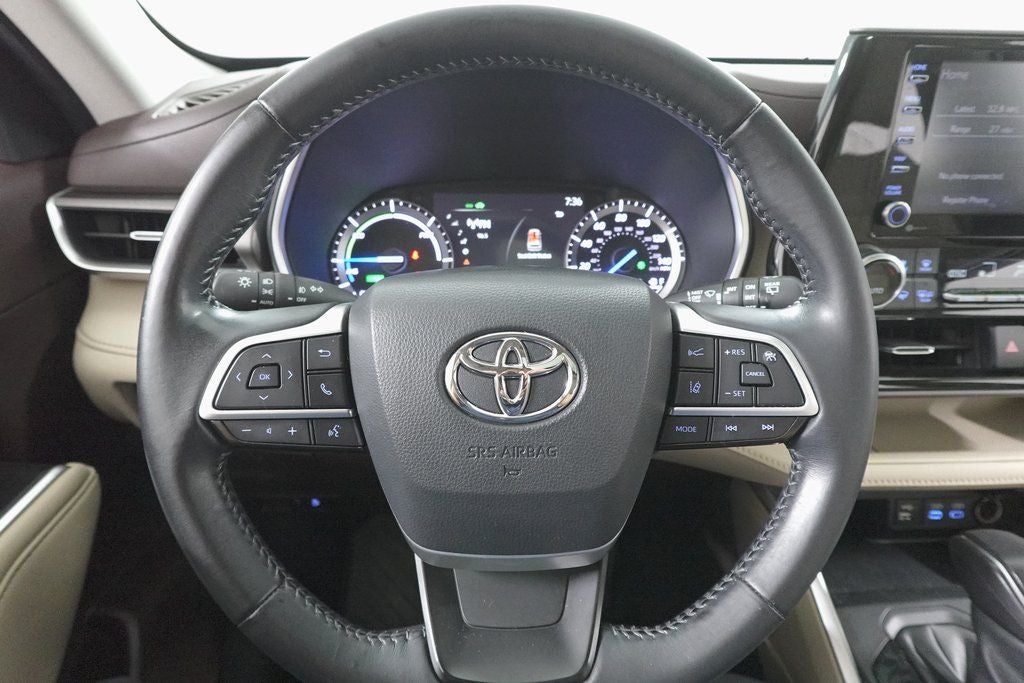 2022 Toyota Highlander Hybrid XLE