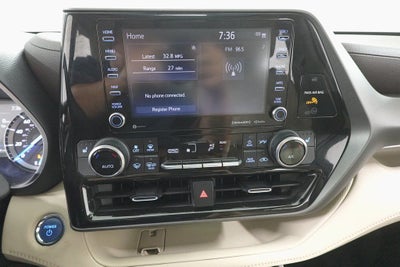 2022 Toyota Highlander Hybrid XLE
