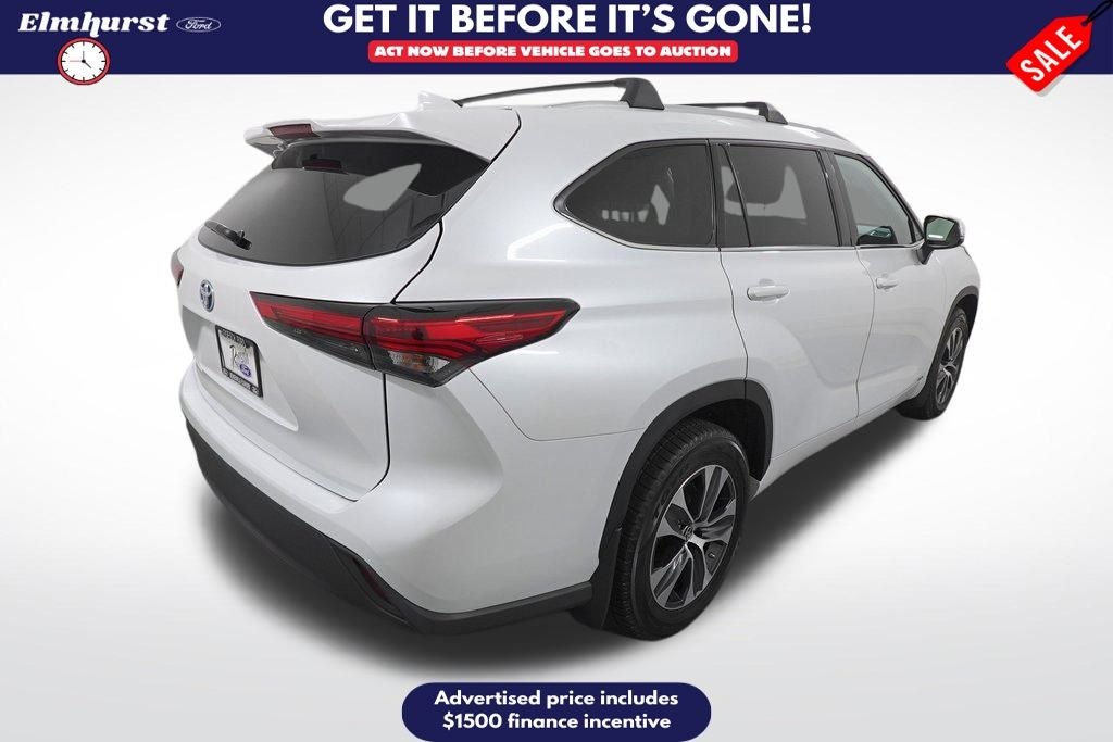 2022 Toyota Highlander Hybrid XLE