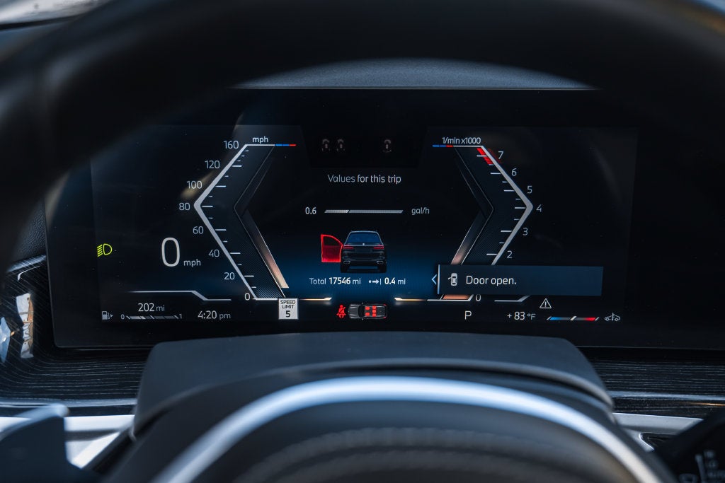 2024 BMW X7 xDrive40i