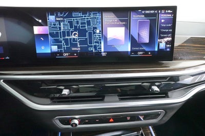 2023 BMW X7 M60i