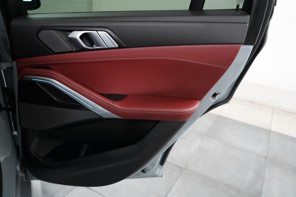 2024 BMW X6 xDrive40i